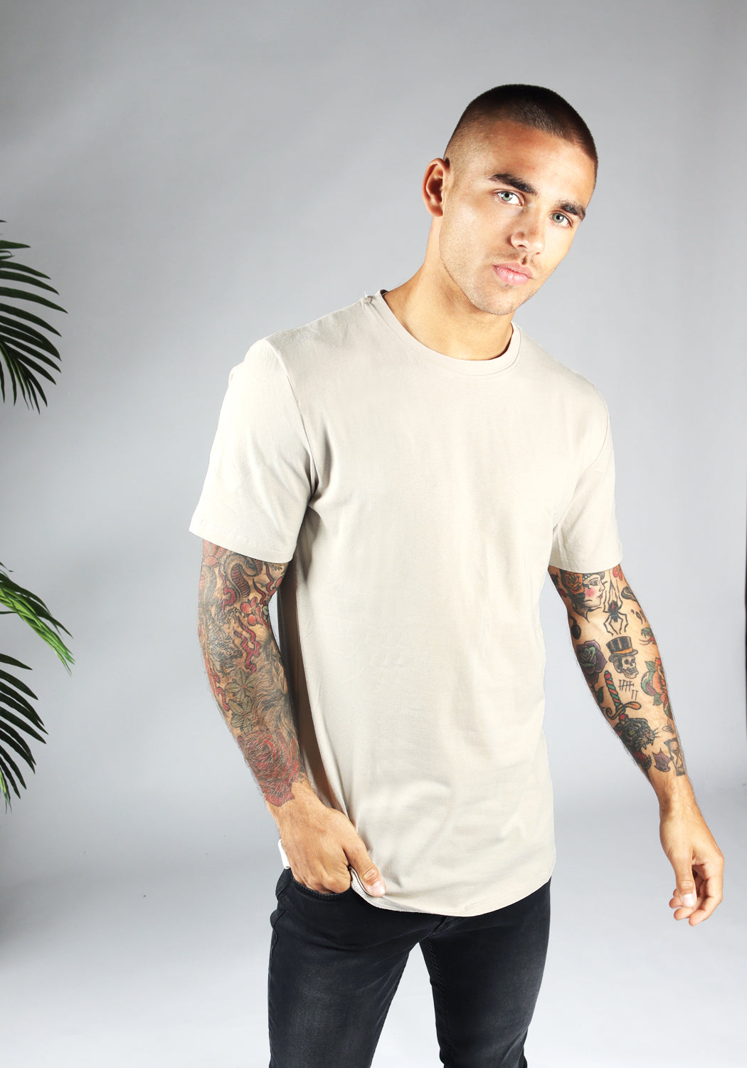 Straight Fit Stretch Tee – Beige